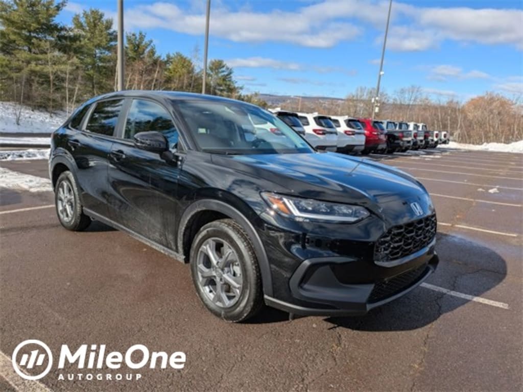 New 2026 Honda HR-V LX SUV