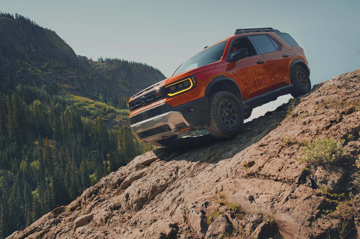02%202026%20Honda%20Passport%20TrailSport.Jpg