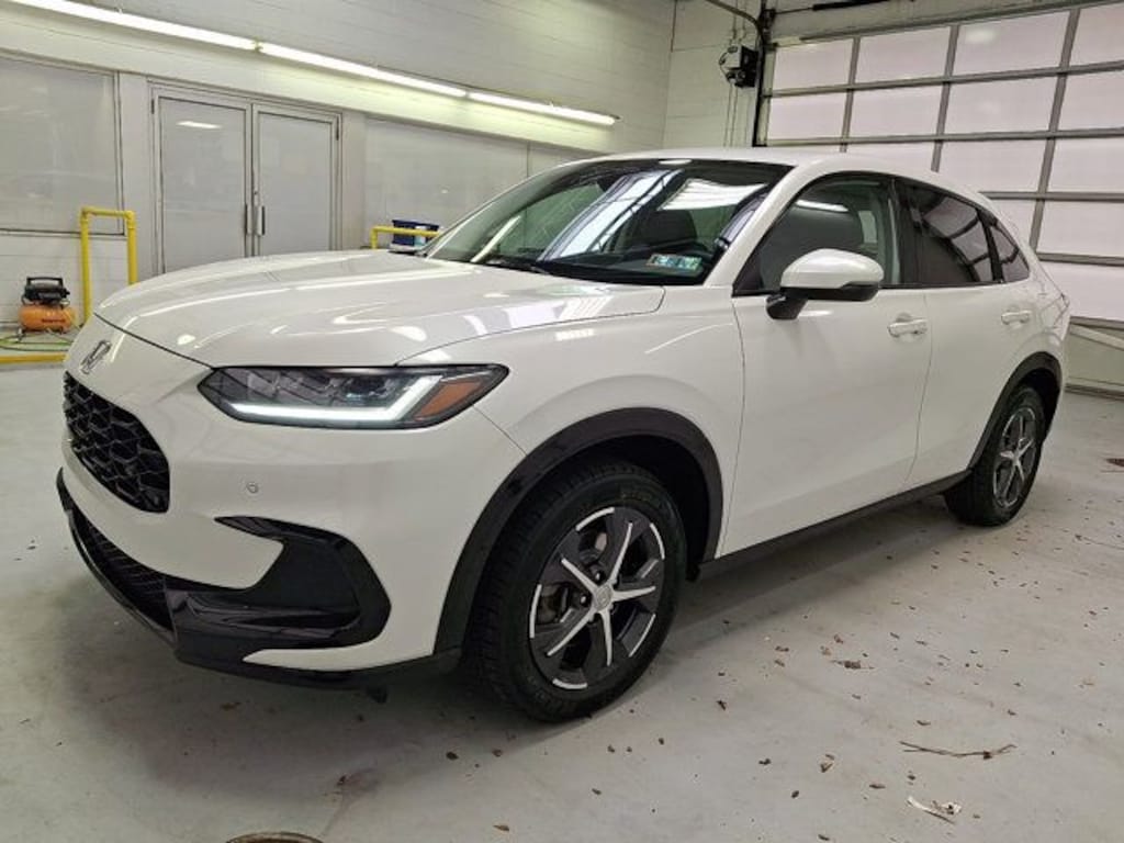 Certified 2025 Honda HR-V EX-L SUV