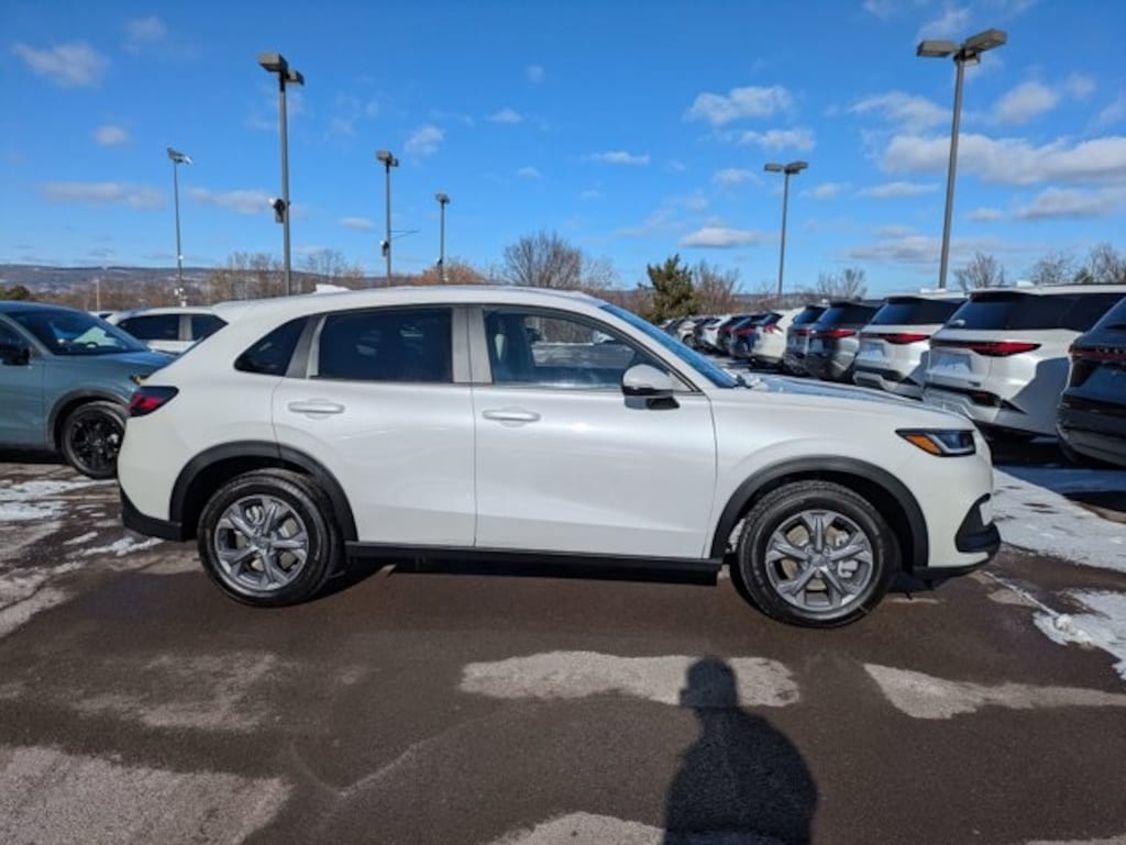 New 2026 Honda HR-V LX SUV