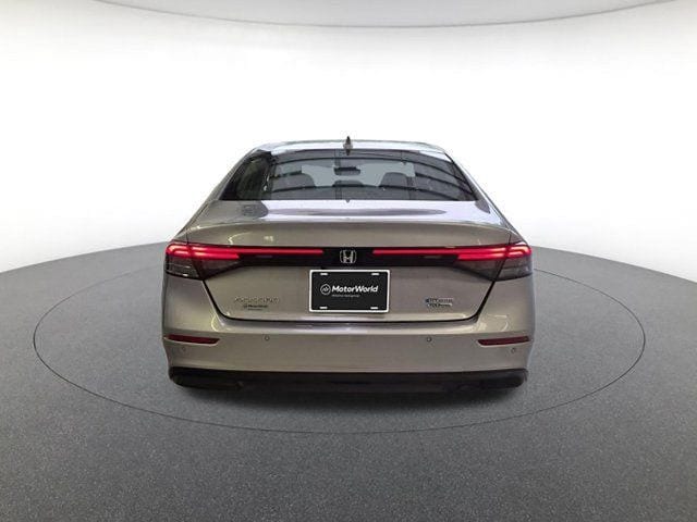 2023 Honda Accord Hybrid Touring - Photo 6