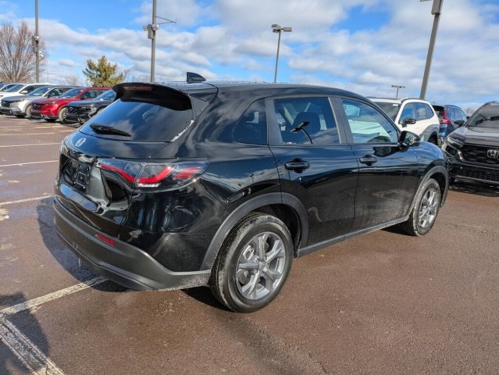 New 2026 Honda HR-V LX SUV