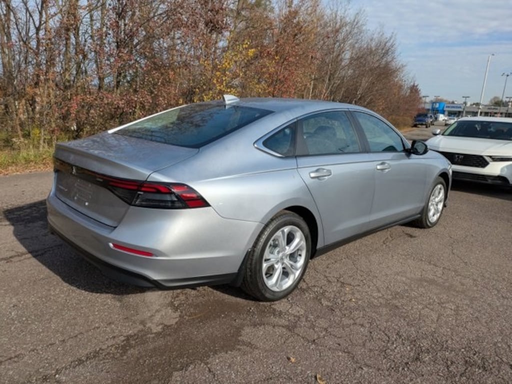 New 2025 Honda Accord LX Sedan