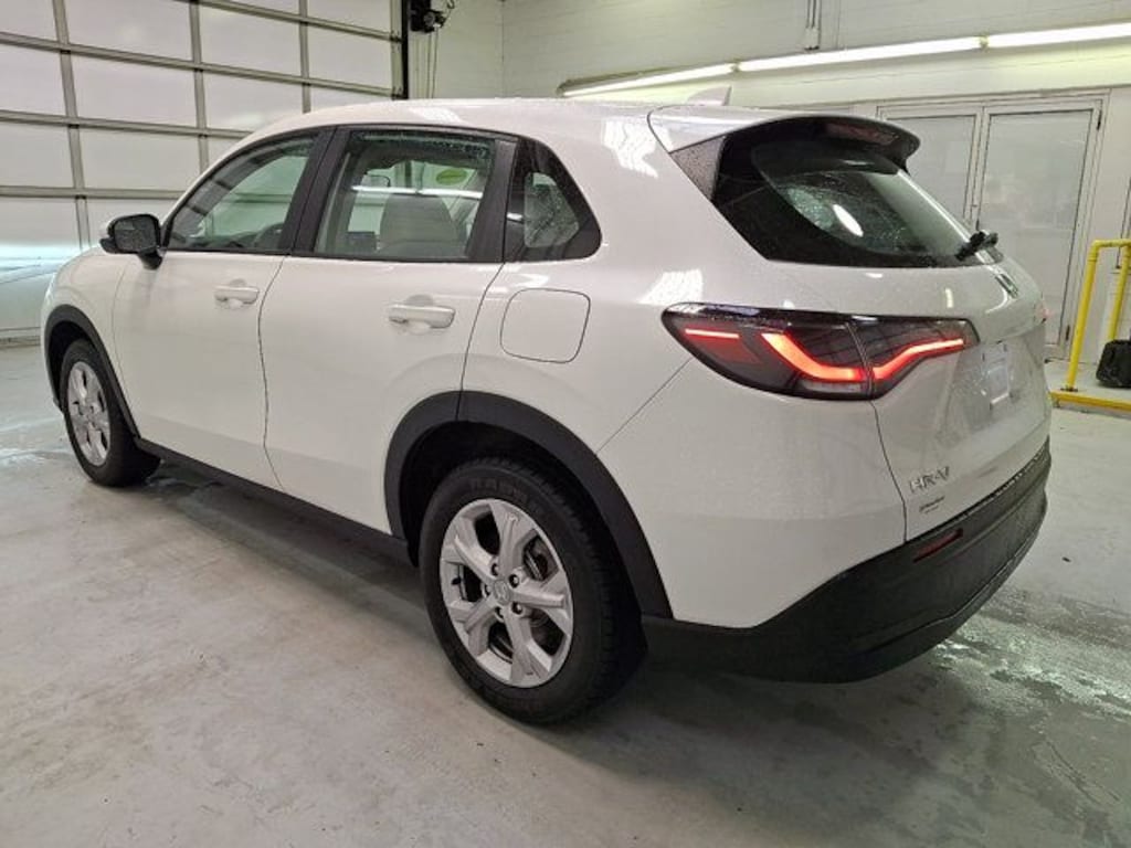 Certified 2025 Honda HR-V LX SUV