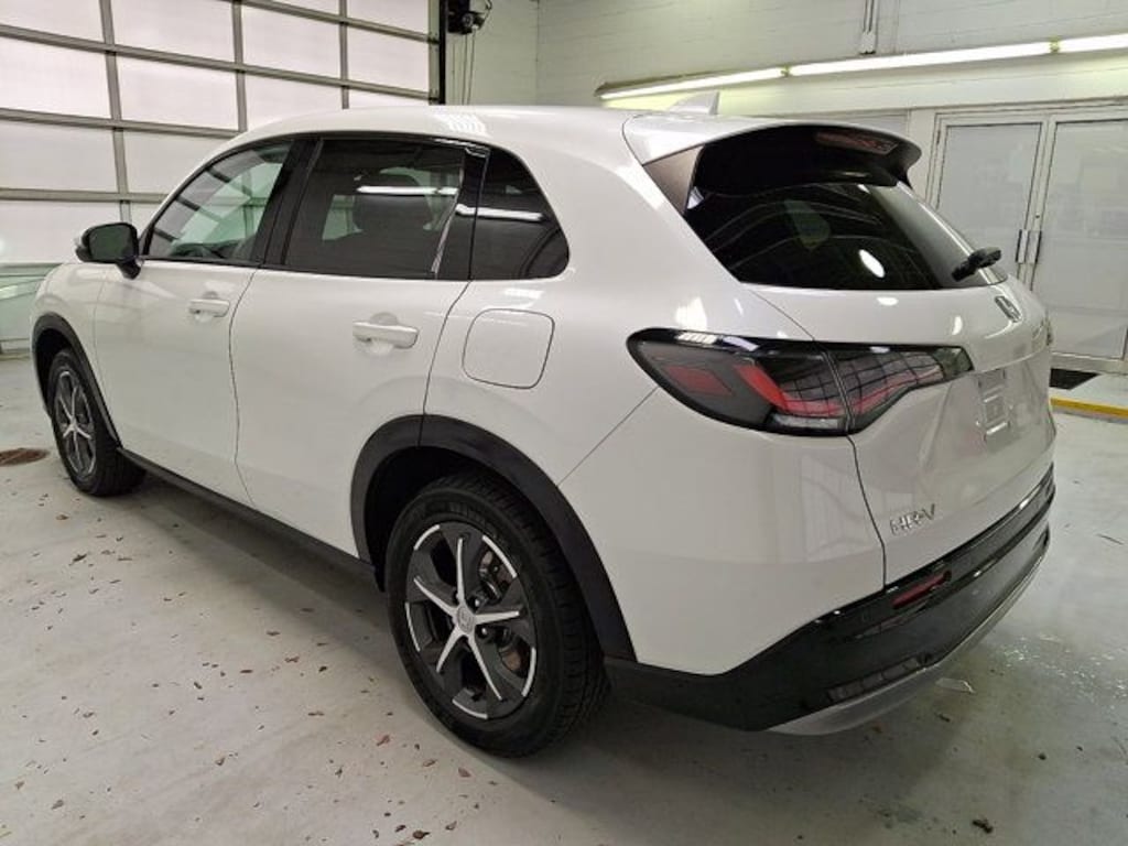 Certified 2025 Honda HR-V EX-L SUV