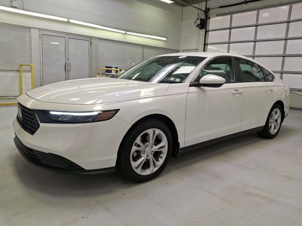 Certified 2023 Honda Accord LX Sedan