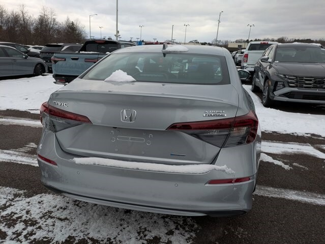 2025 Honda Civic Hybrid Sport Touring photo 4