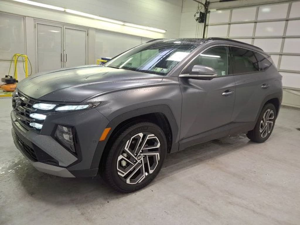 Certified 2025 Hyundai Tucson Limited SUV