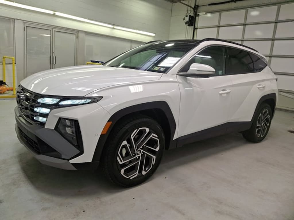 Certified 2025 Hyundai Tucson Limited SUV