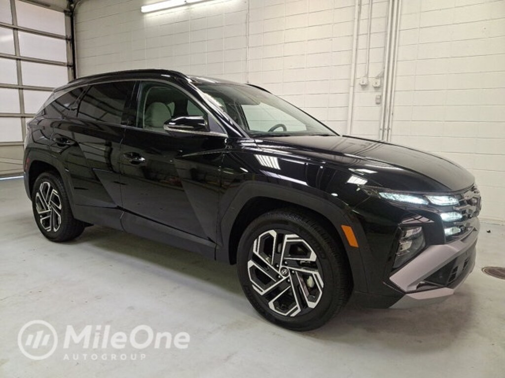Certified 2025 Hyundai Tucson Limited SUV