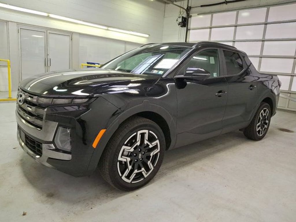 Certified 2025 Hyundai Santa Cruz Limited Truck Crew Cab