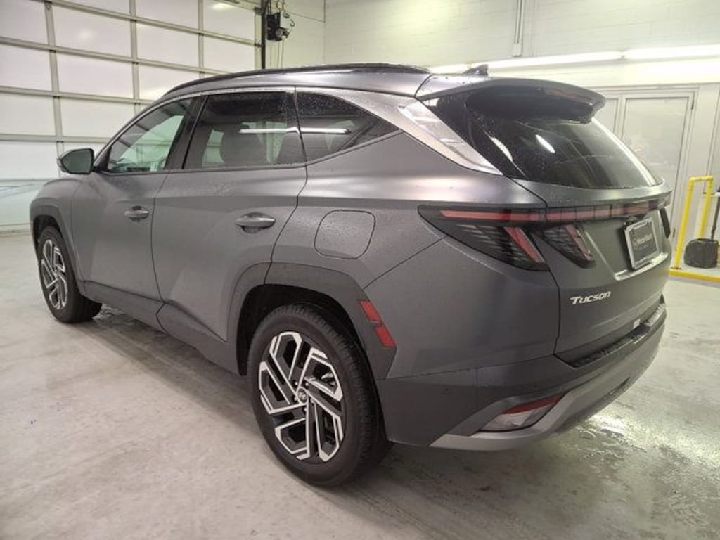 Certified 2025 Hyundai Tucson Limited SUV