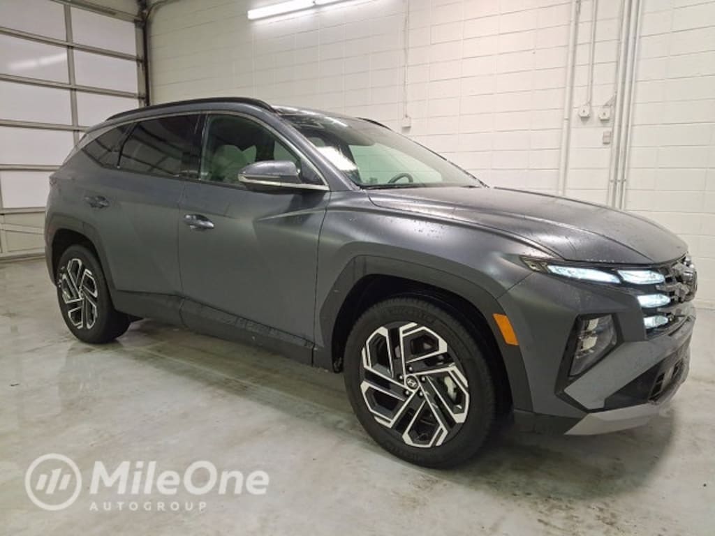 Certified 2025 Hyundai Tucson Limited SUV