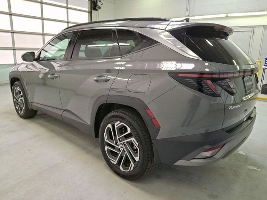 Certified 2025 Hyundai Tucson Limited SUV