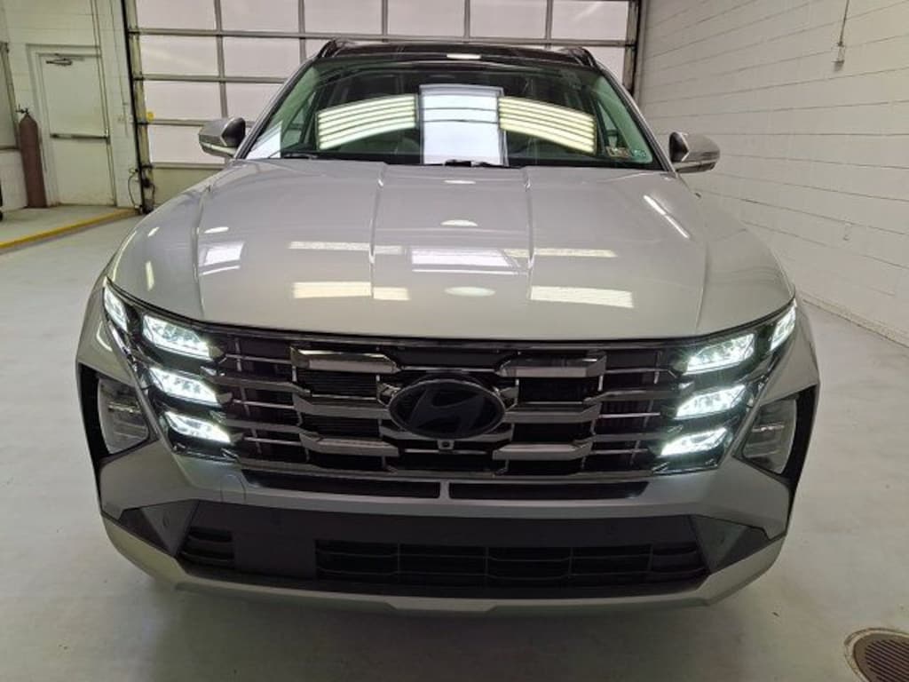 Certified 2025 Hyundai Tucson Hybrid Limited SUV