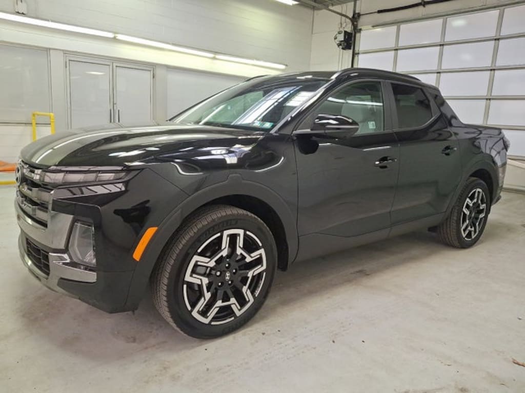 Certified 2025 Hyundai Santa Cruz Limited Truck Crew Cab