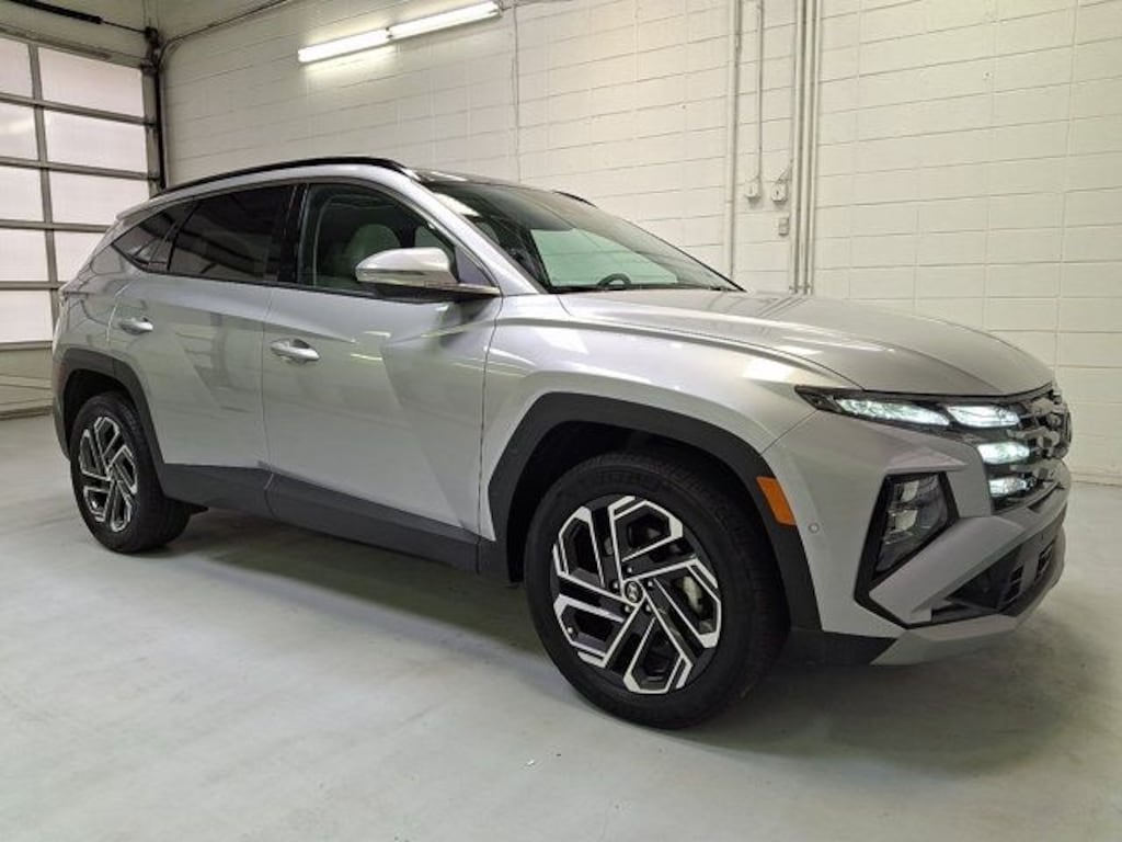 Certified 2025 Hyundai Tucson Hybrid Limited SUV