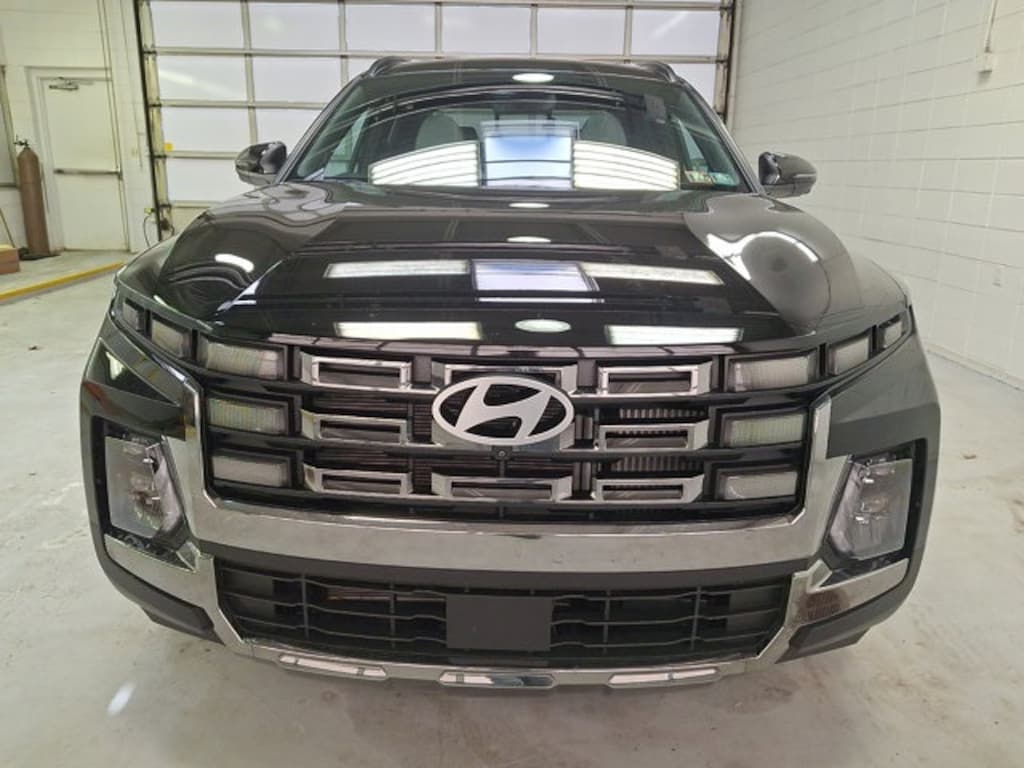 Certified 2025 Hyundai Santa Cruz Limited Truck Crew Cab