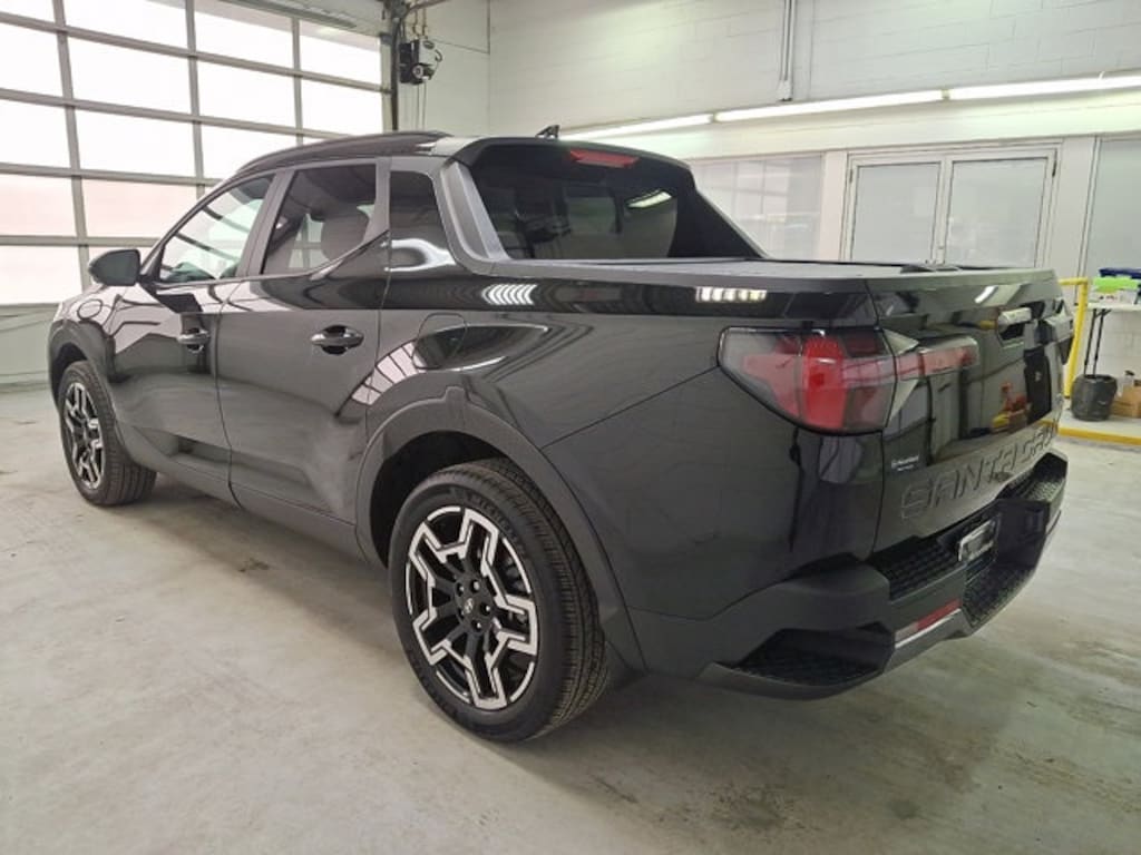 Certified 2025 Hyundai Santa Cruz Limited Truck Crew Cab