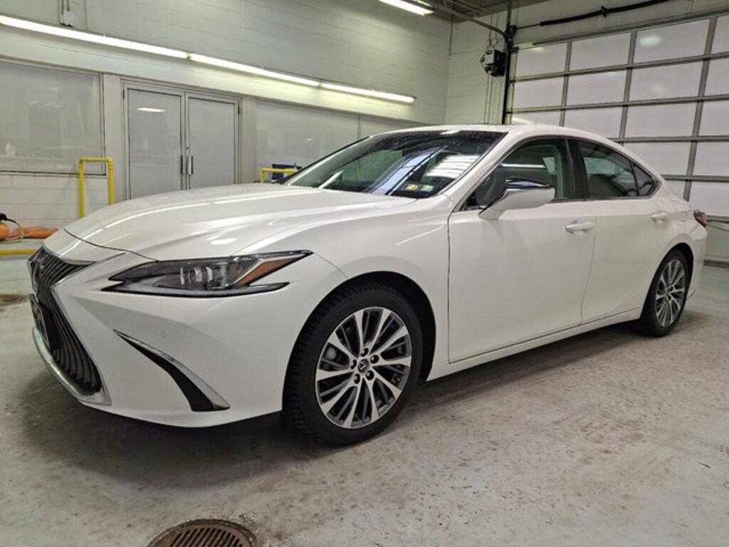 Used 2020 Lexus ES 350 Sedan