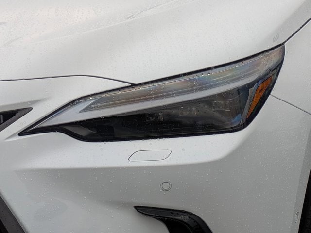 2026 Lexus NX 450h+ Luxury - Photo 7