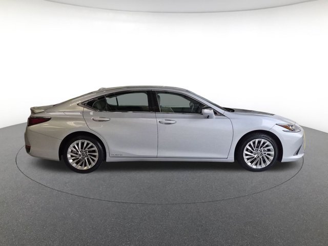 Used 2020 Lexus ES 300h Luxury Sedan