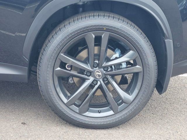 2026 Lexus NX 450h+ Luxury - Photo 8