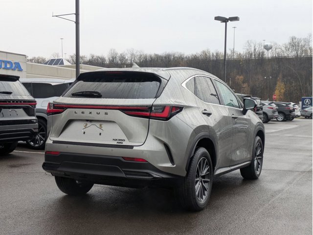 2026 Lexus NX 350 Premium photo 4