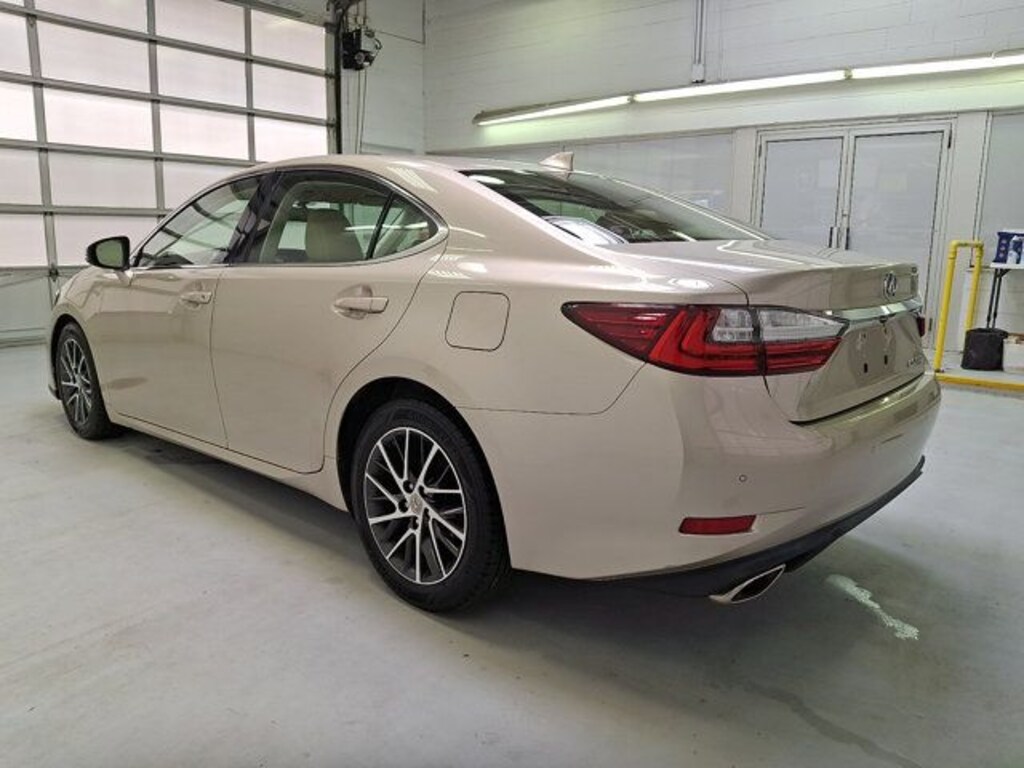 Used 2016 Lexus ES 350 Sedan