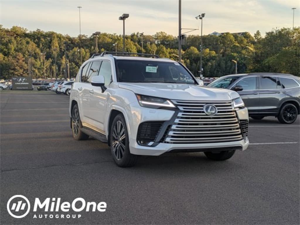 New 2025 Lexus LX 600 LUXURY Sport Utility