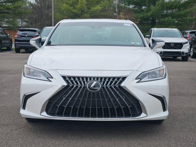 2025 Lexus ES 350 Premium photo 2