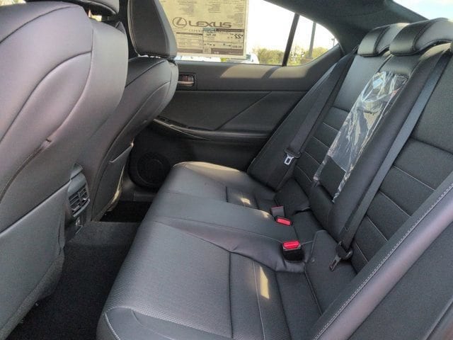 2026 Lexus IS 350 F SPORT - Photo 15