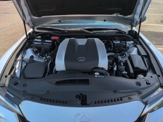 2026 Lexus IS 350 F SPORT - Photo 17