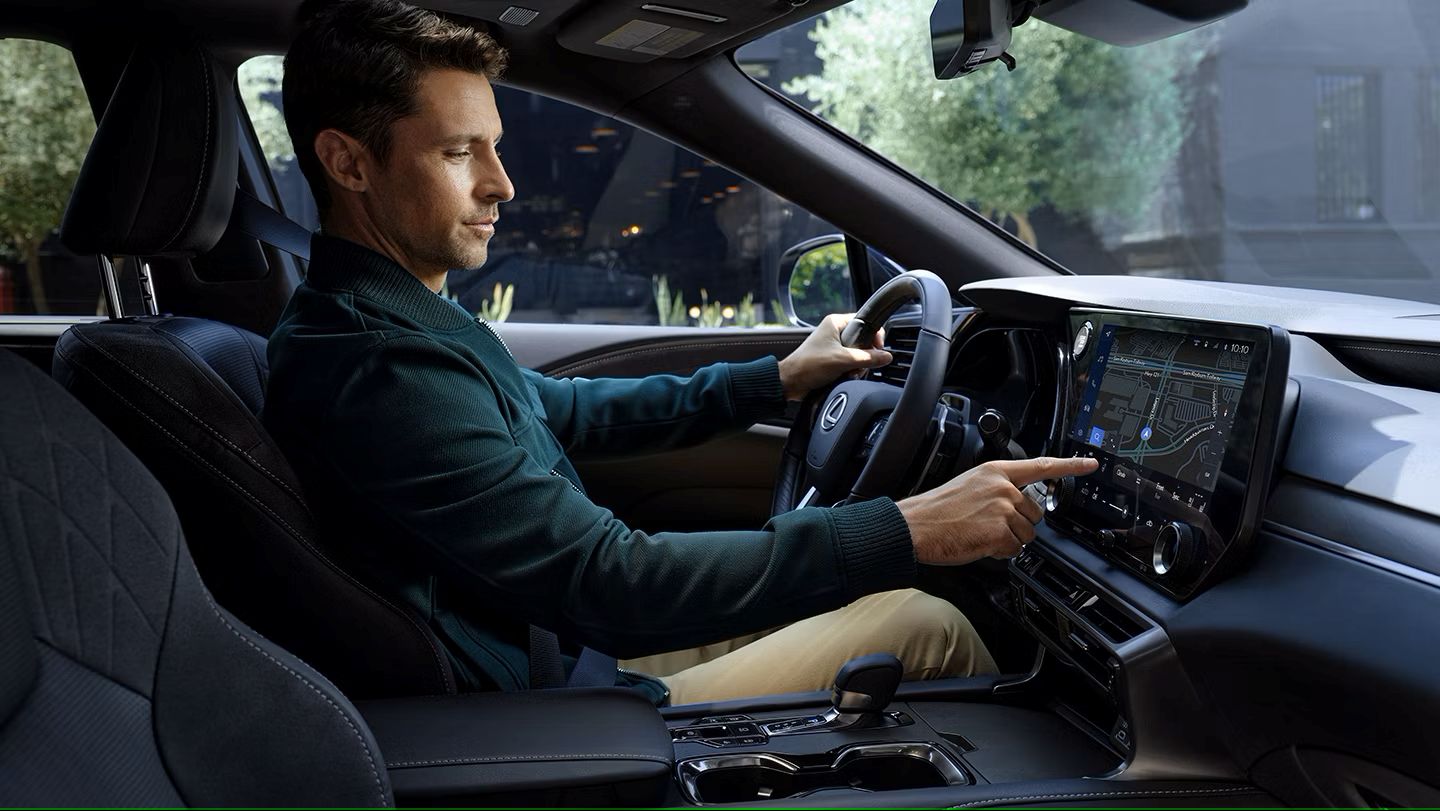 2025-Lexus-RX-Infotainment.jpg