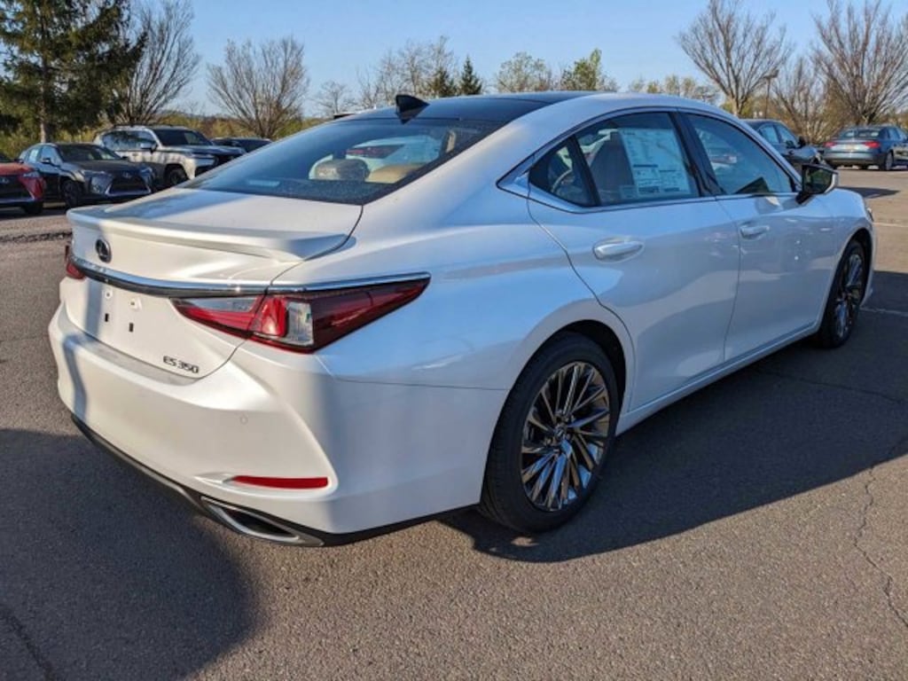 New 2024 LEXUS ES 350 For Sale at MotorWorld Lexus VIN 58AFZ1B17RU180440