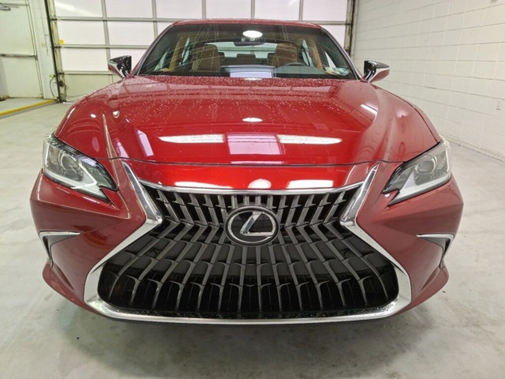 Used 2023 Lexus ES 350 Sedan