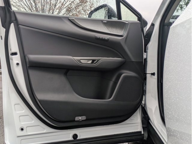 2026 Lexus NX 450h+ Luxury - Photo 11