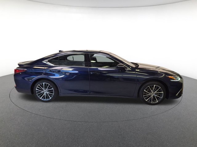 Used 2023 Lexus ES 350 Sedan