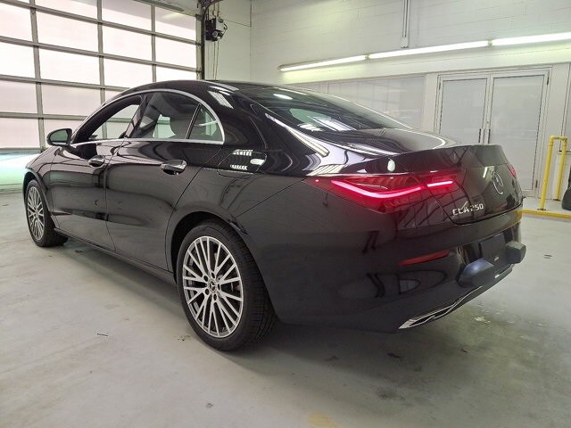 2025 Mercedes Benz CLA 250 4MATIC photo 4