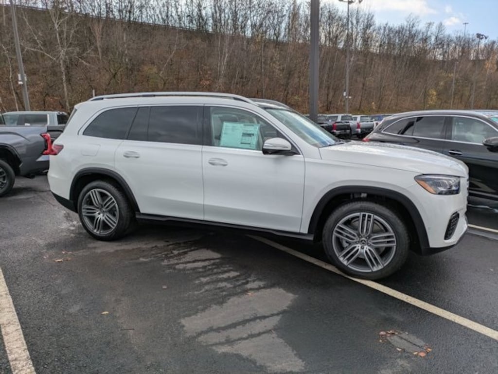 New 2026 Mercedes-Benz GLS 450 4MATIC SUV