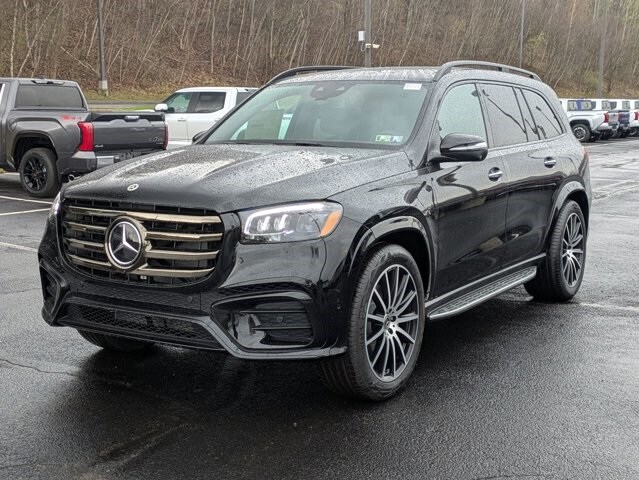 2025 Mercedes Benz GLS 580 4MATIC photo 3