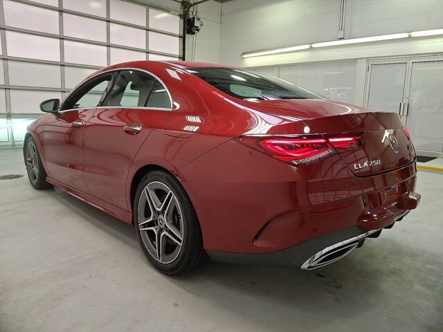 2021 Mercedes Benz CLA 250 4MATIC photo 4