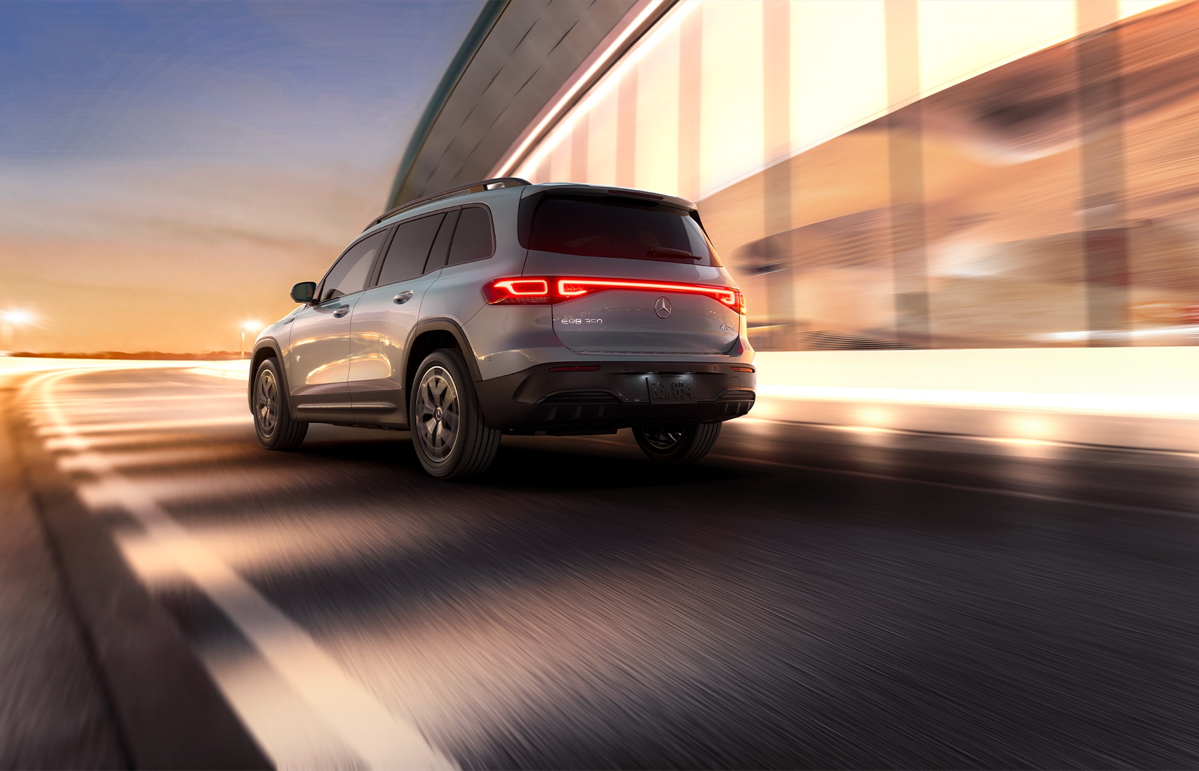 2023_Mercedes-Benz_EQB_350_SUV.jpeg