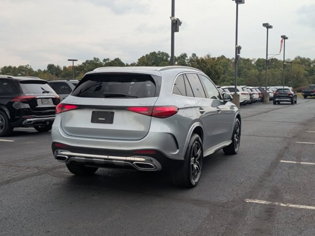 New 2026 Mercedes-Benz GLC 350e 4MATIC SUV