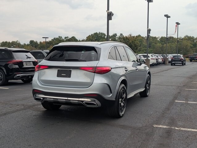 2026 Mercedes Benz GLC 350e 4MATIC photo 4