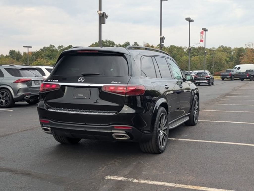 New 2026 Mercedes-Benz GLS 580 4MATIC SUV