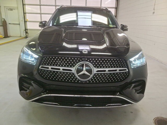 2025 Mercedes Benz GLE 450e 4MATIC photo 2