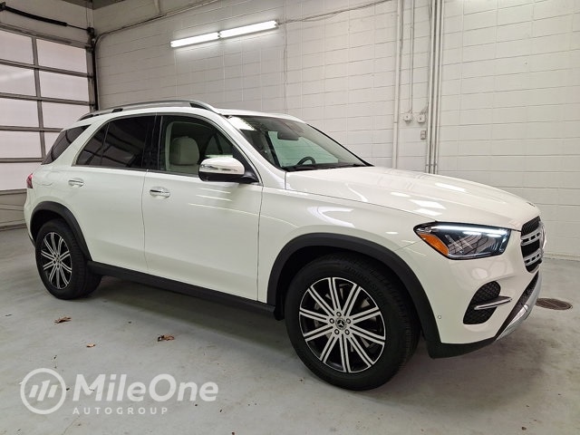 2025 Mercedes-Benz GLE GLE450E's photo