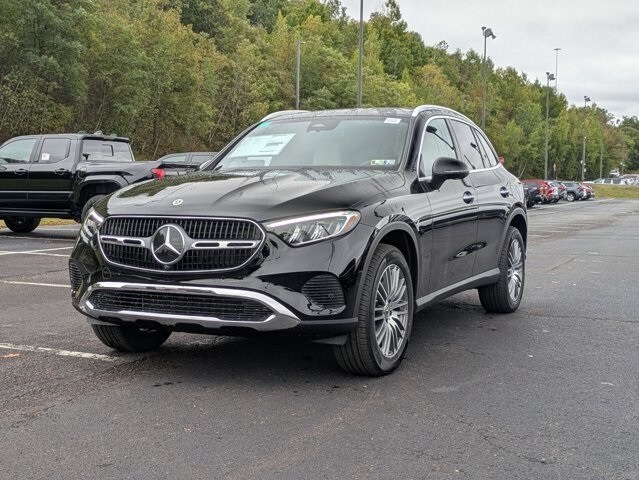 2026 Mercedes Benz GLC 300 4MATIC photo 2