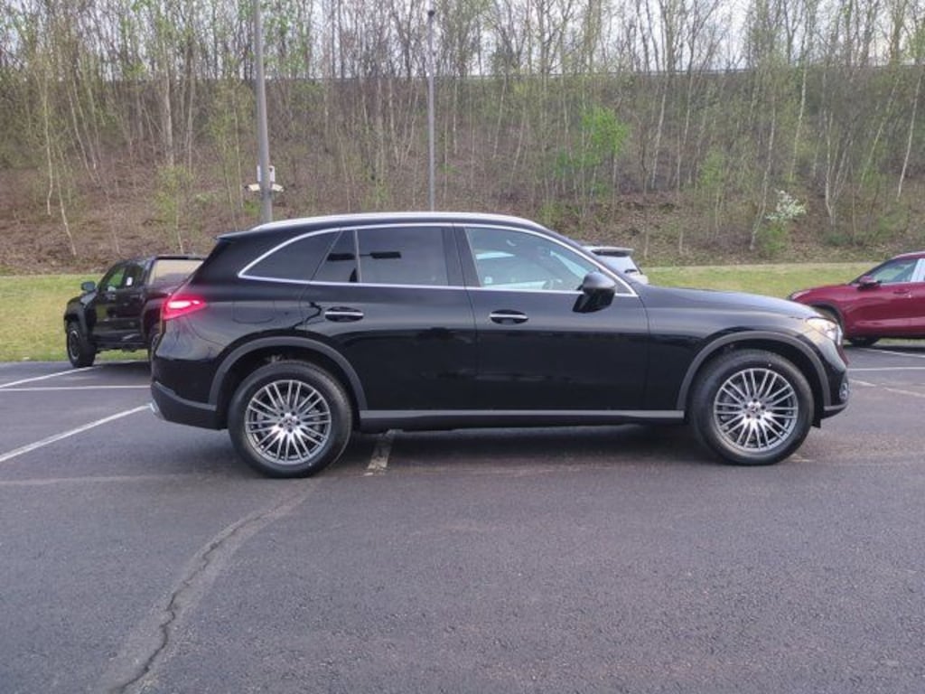 New 2026 Mercedes-Benz GLC 300 4MATIC SUV